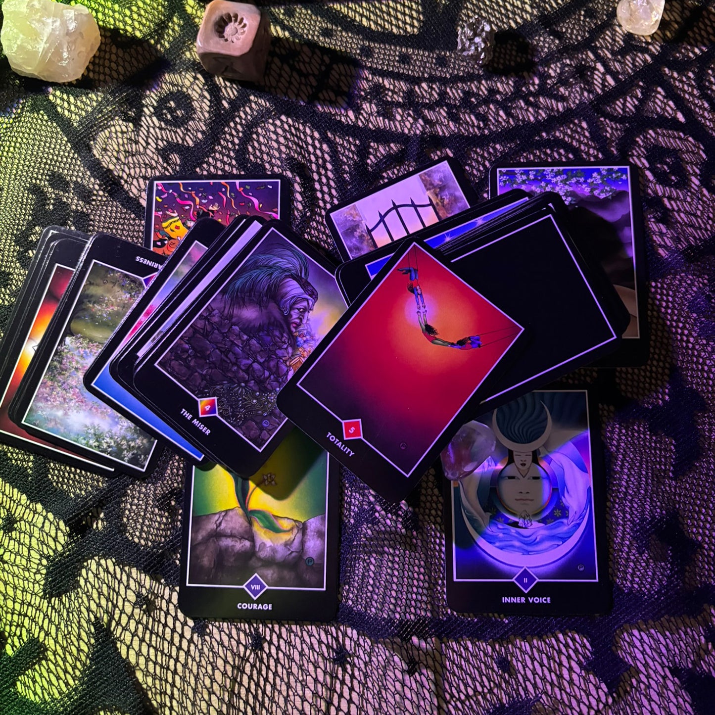 What Does Your Aura's Shape Say About You? | Aura Body Intuitive Drawing & Reading by Spiritual Artist | Your Energy's Color and Shape